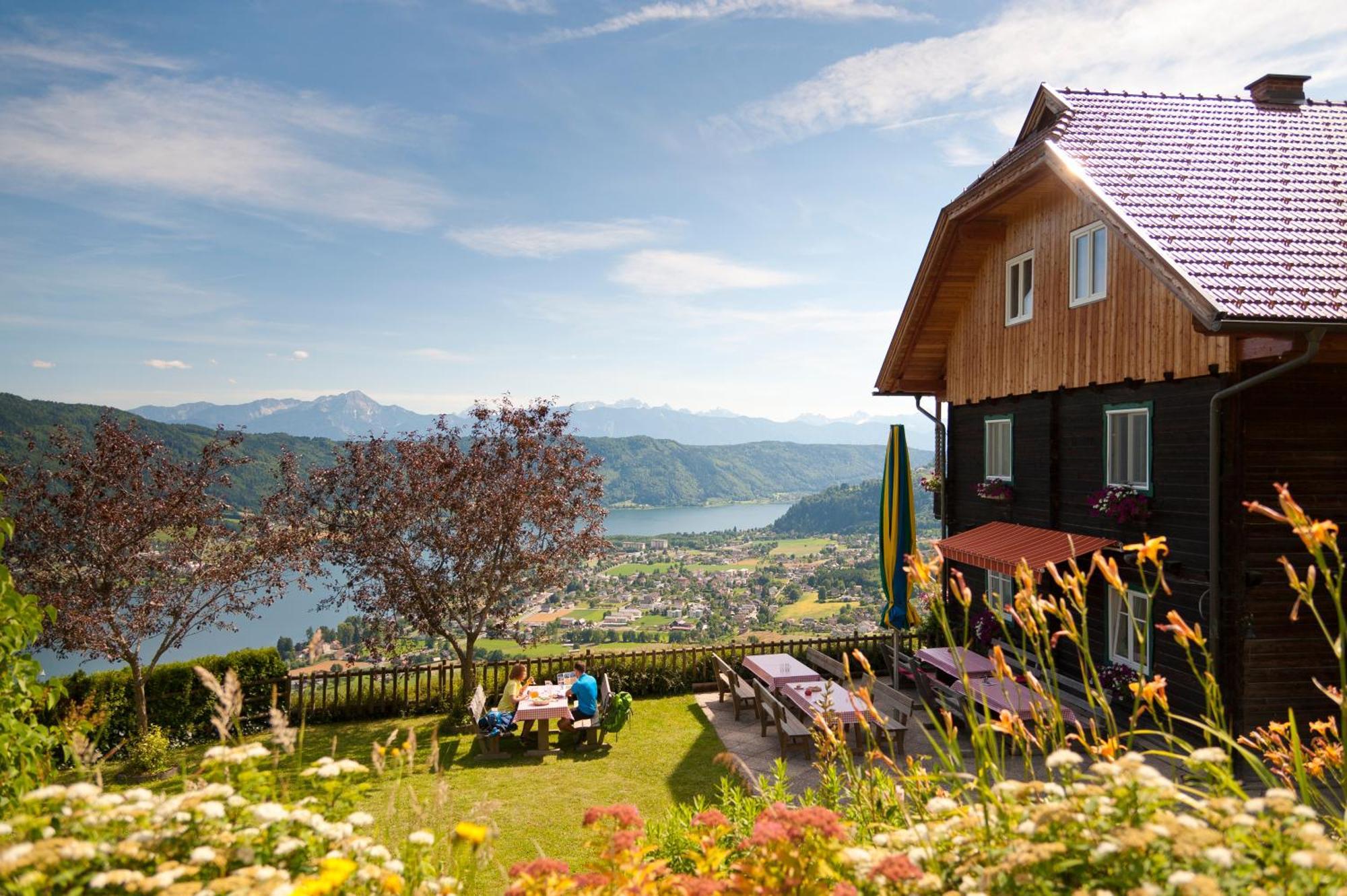 Direkter Seezugang Am Ossiacher See, Radfahren, Wandern & Erlebniscard Appartement